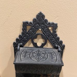 Antique cast iron match holder